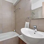 Daire Downtown 2 Bedroom *